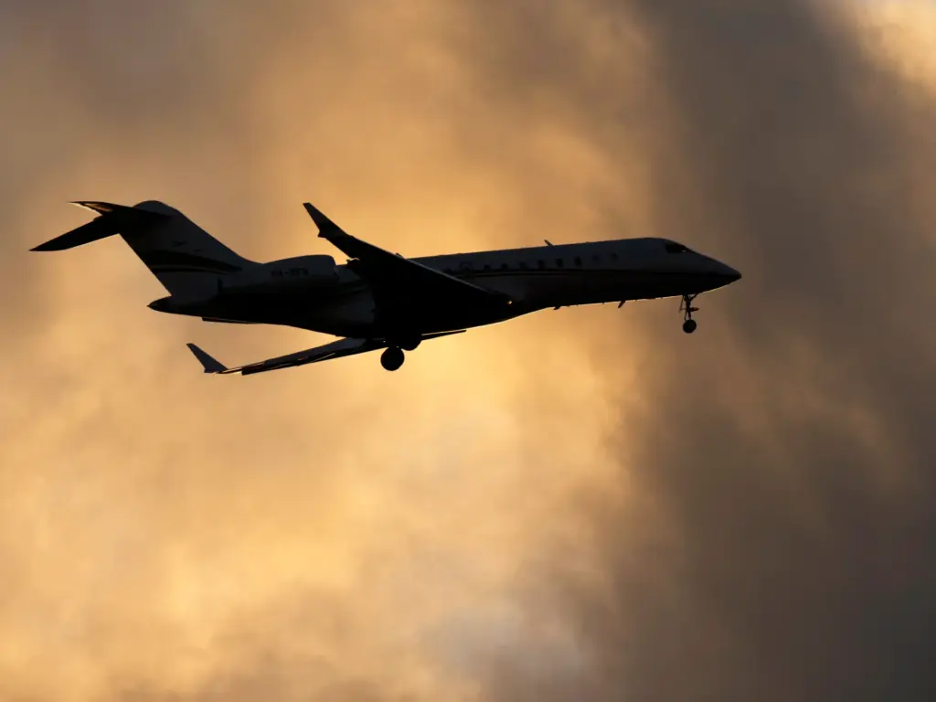 Trump threatens to block Canada’s Bombardier sales unless planes made in US