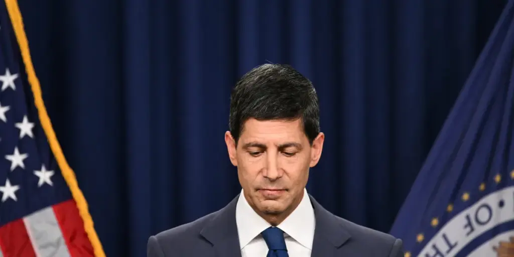 Wall Street thought the Powell hike was over. Now Kevin Warsh has his ‘back against the wall’